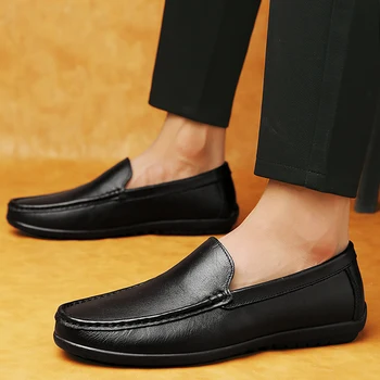 2022 Yeni Moda erkek mokasen ayakkabıları Ayakkabı Hakiki Deri Rahat Klasik Kahverengi Siyah Flats Ayakkabı Adam Rahat sürüş ayakkabısı Erkek