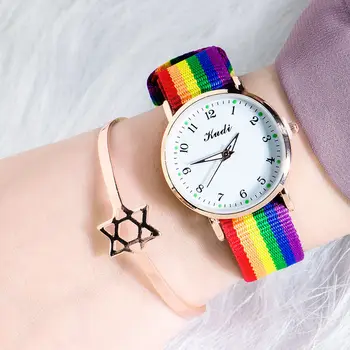 Reloj Mujer Moda Lüks kadın kuvars saatler Bayanlar Gökkuşağı Renk Aydınlık Kumaş Kemer kol saati Kadınlar için Şık Elbise
