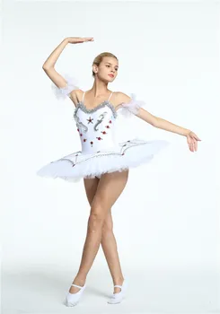 Pullu Bale Tutu Yetişkin Beyaz Tabağı tutu Artistik patinaj Elbise Kadınlar için Klasik Bale Elbise 8 Katmanlar Profesyonel Parti