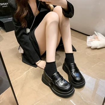 Yeni Moda Mary Janes düz ayakkabı Kadın Bahar Moda Rahat Slip-on Flats Ayakkabı Bej tek ayakkabı kadın ayakkabısı Artı Boyutu 42