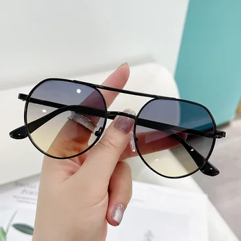 Yeni Yuvarlak Güneş Gözlüğü Alaşım Çerçeve erkek Gözlük Kadın güneş gözlüğü Bayanlar Güneşlik Erkek Gözlük Kadın UV400 Oculos