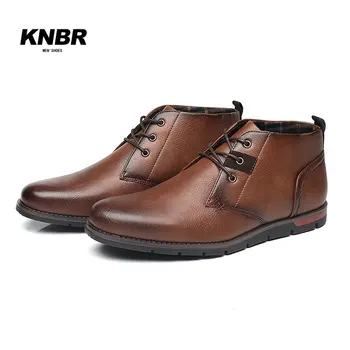 KNBR yarım çizmeler 2023 İlkbahar / Sonbahar Erkek Botları Dantel-up Kahverengi Pu Deri günlük çizmeler Chaussure Homme siyah ayakkabı Erkekler İçin